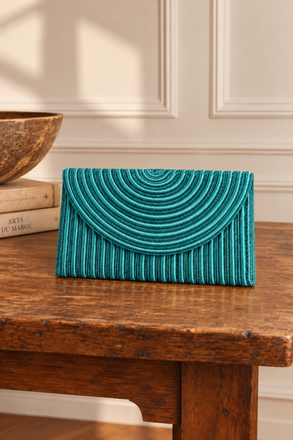 POCHETTE EN PASSEMENTRIE